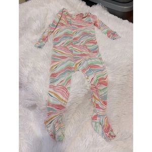 Magnetic Me Modal Rainbow Swirls